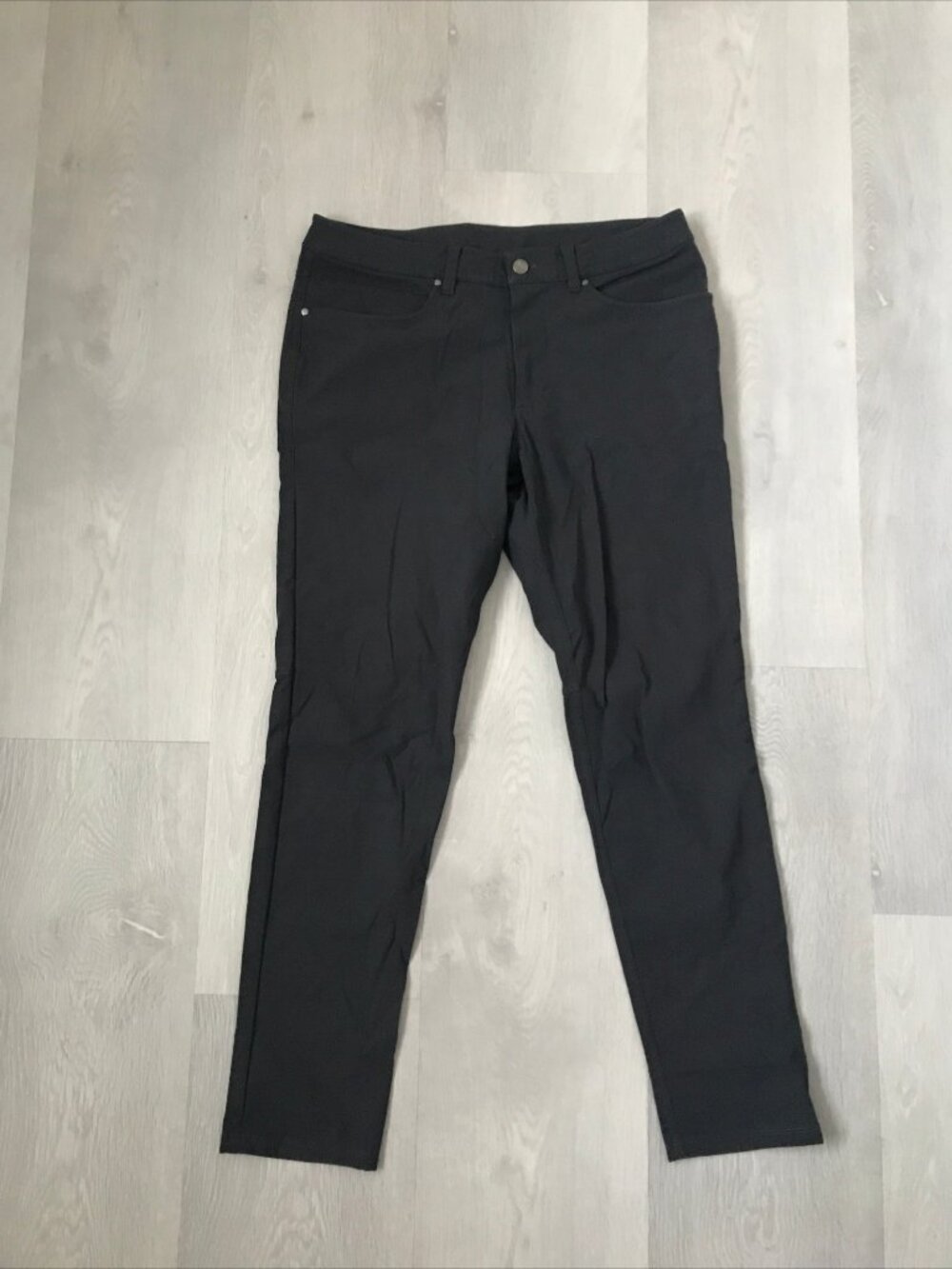 LULULEMON ABC CLASSIC FIT WARPSTREME OBSIDIAN GREY 5 POCKETS MENS 32